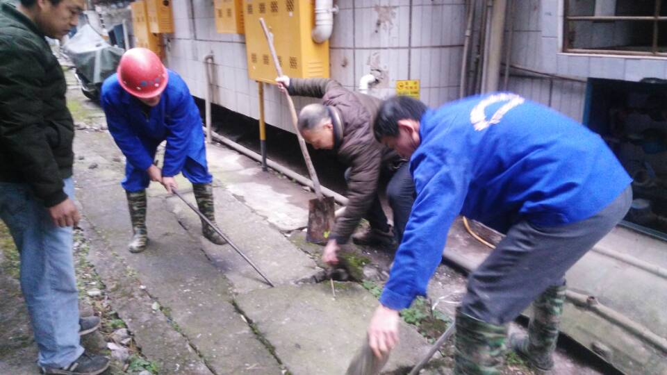 岳麓清掏化粪池、管道疏通一站式服务<高效><技术><可靠>